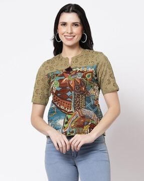 abstract printed schiffli top