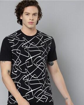 abstract slim fit round neck t-shirt