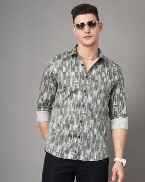 abstract slim fit shirt with spread collar