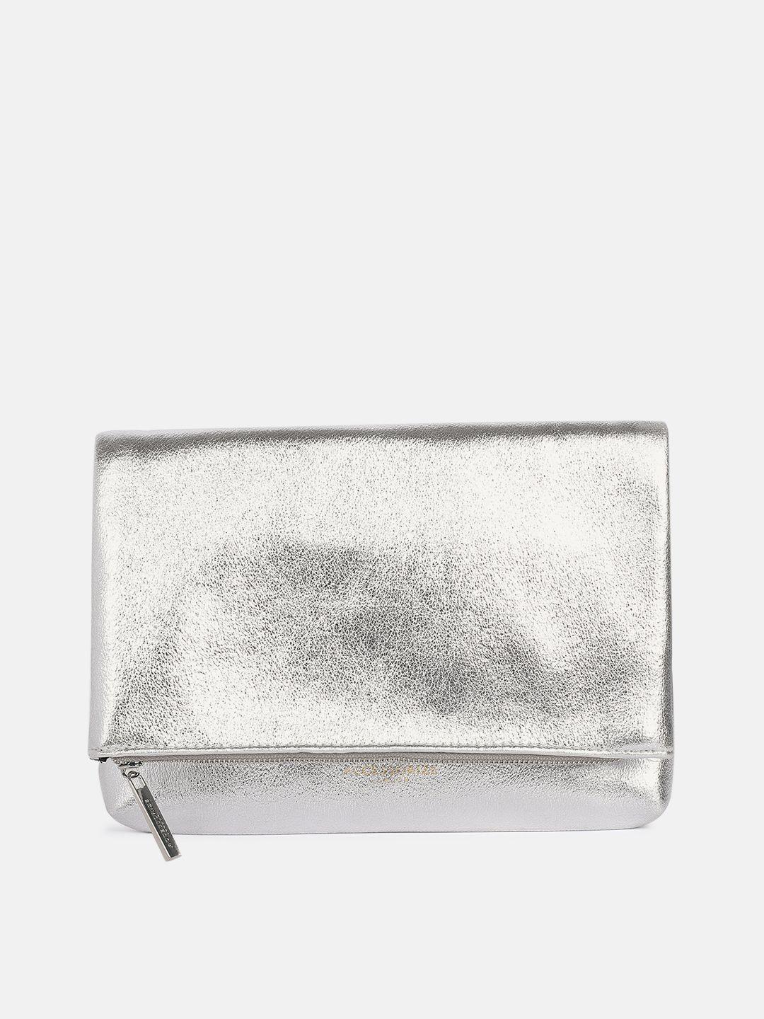 accessorize gunmetal-toned purse clutch