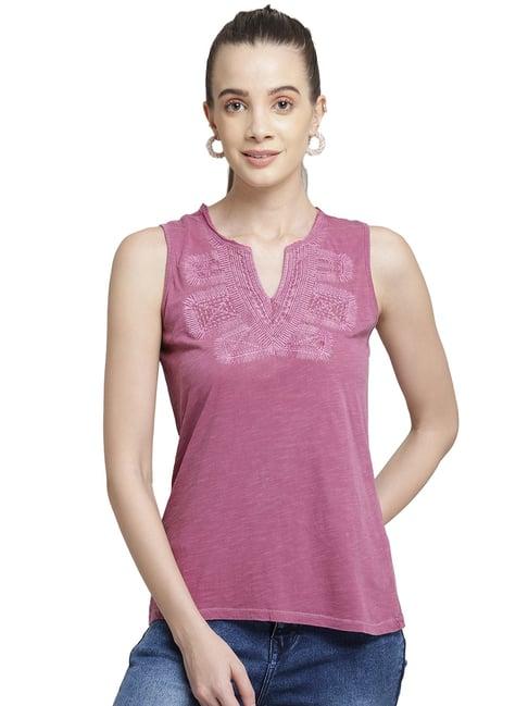 aditi wasan magenta embroidered top