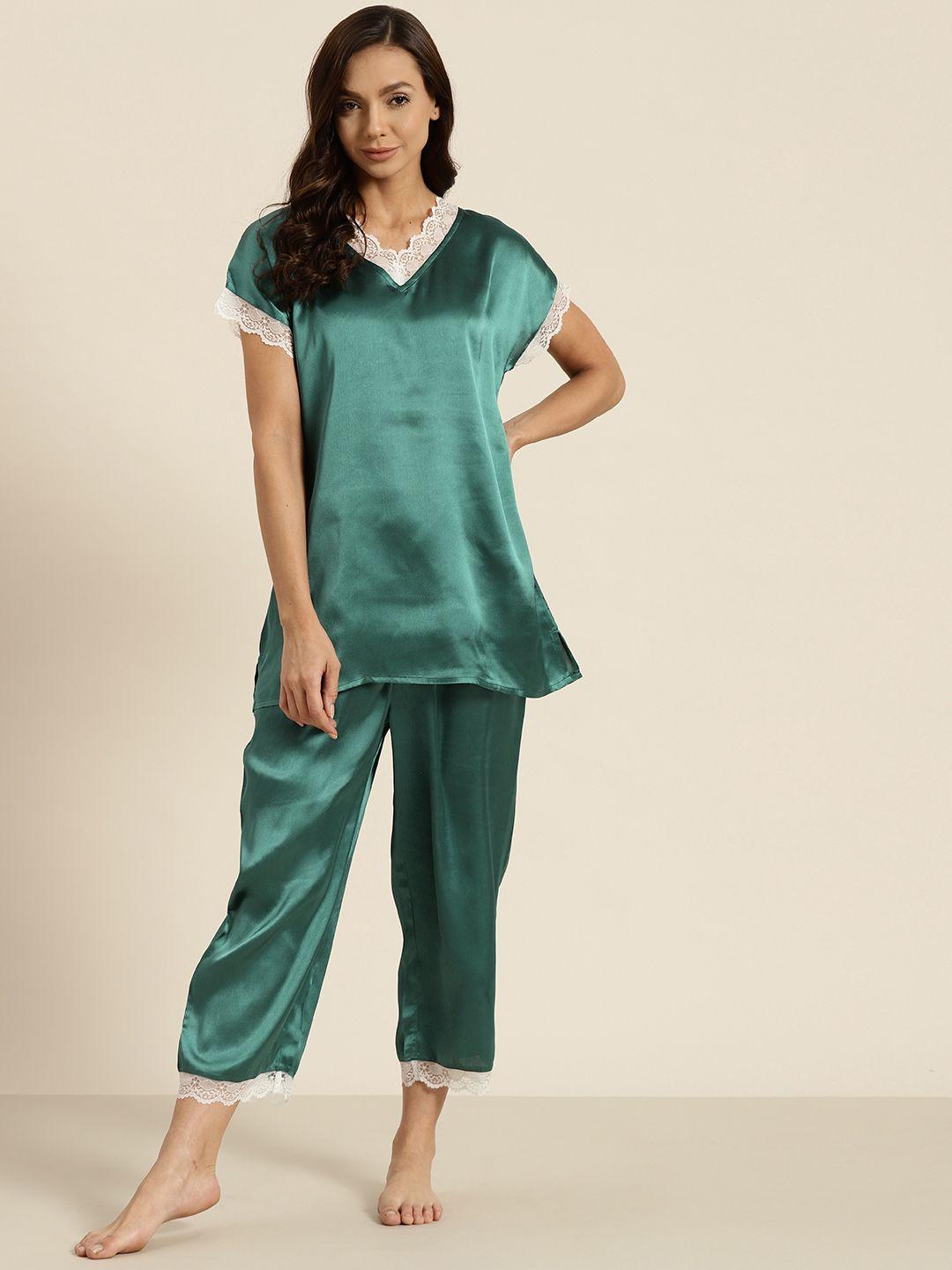 adorenite women green & white satin finish cropped pyjamas set