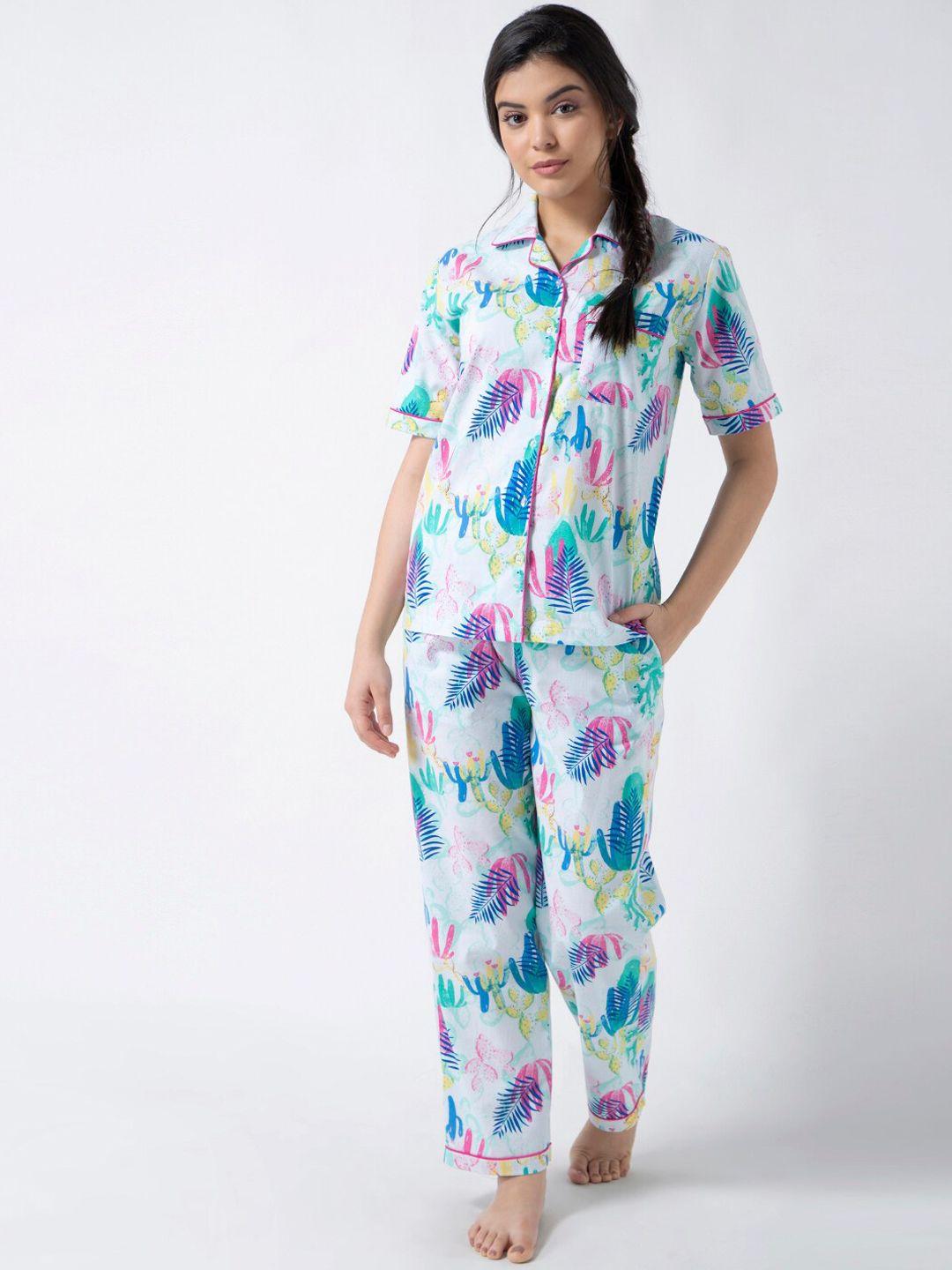 adorenite women white & blue printed night suit