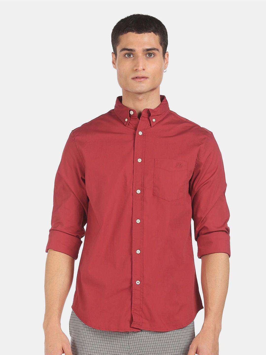 aeropostale men red solid regular fit casual shirt