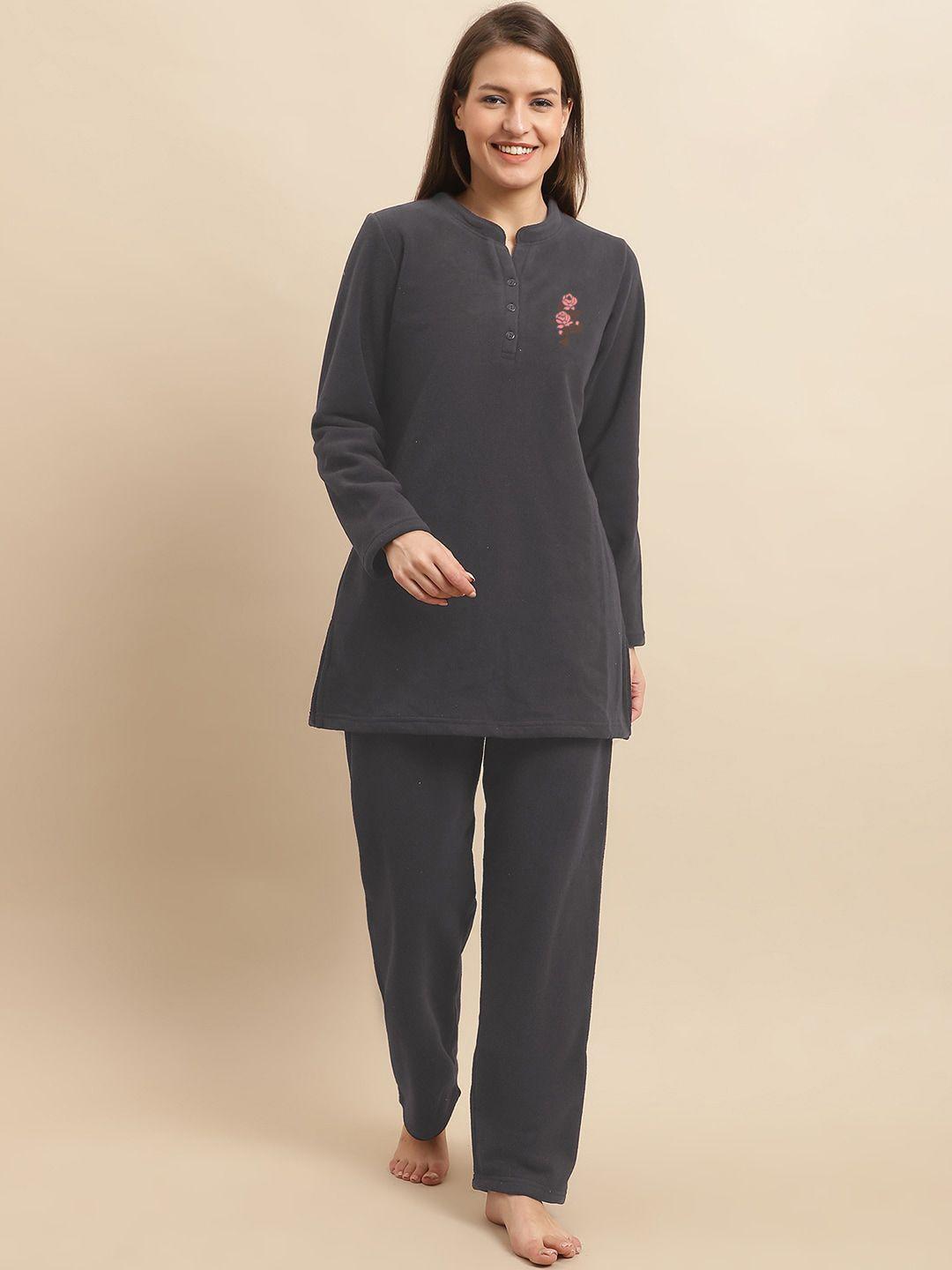 aerowarm floral printed mandarin collar kurti & pyjamas