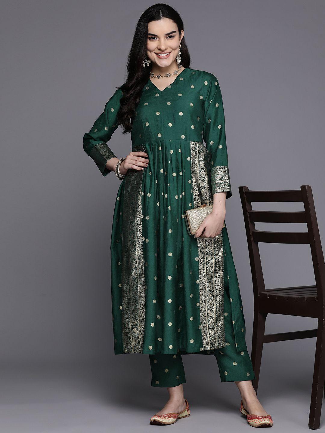 ahalyaa women printed pleated kurta with trousers