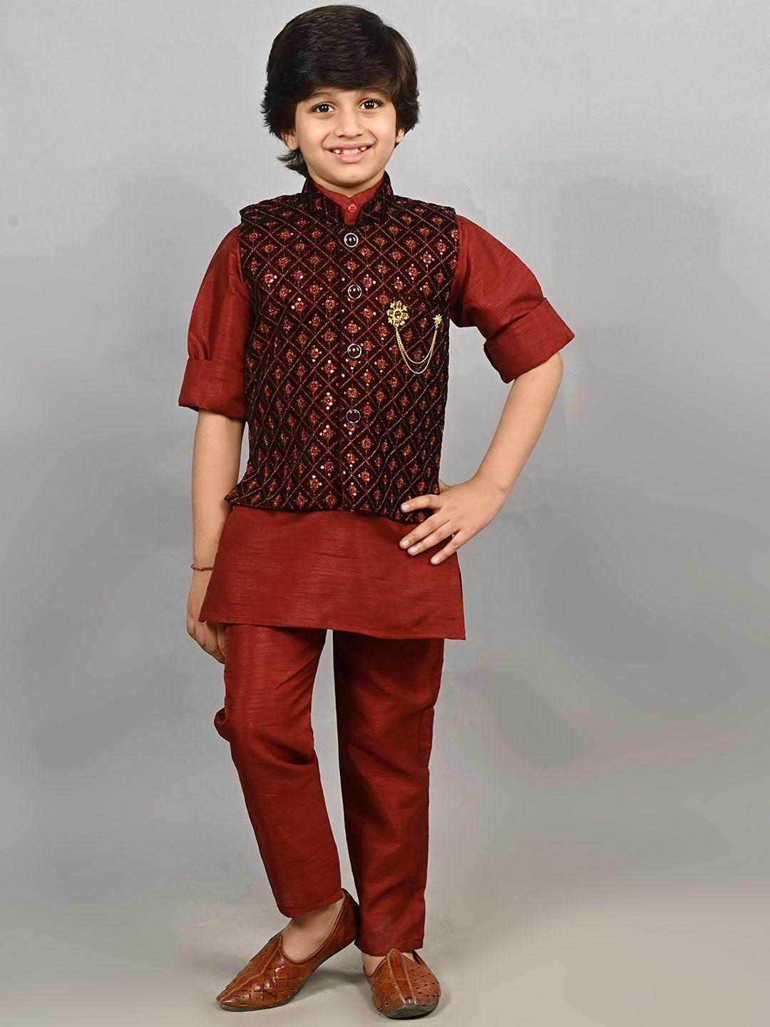 ahhaaaa boys self-design velvet sherwani set