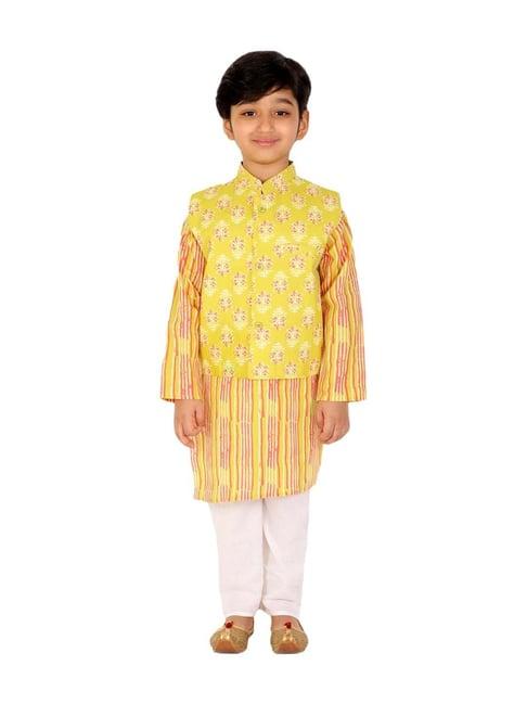 ahhaaaa kids yellow & white cotton floral print kurta set