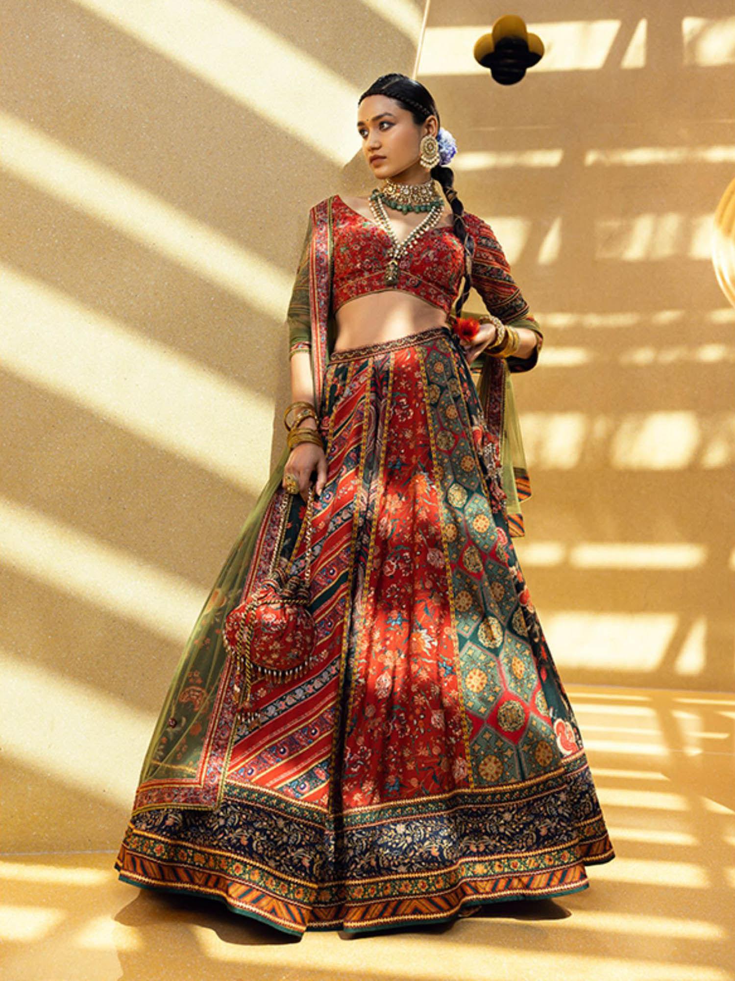 ahilya lehenga (set of 3)