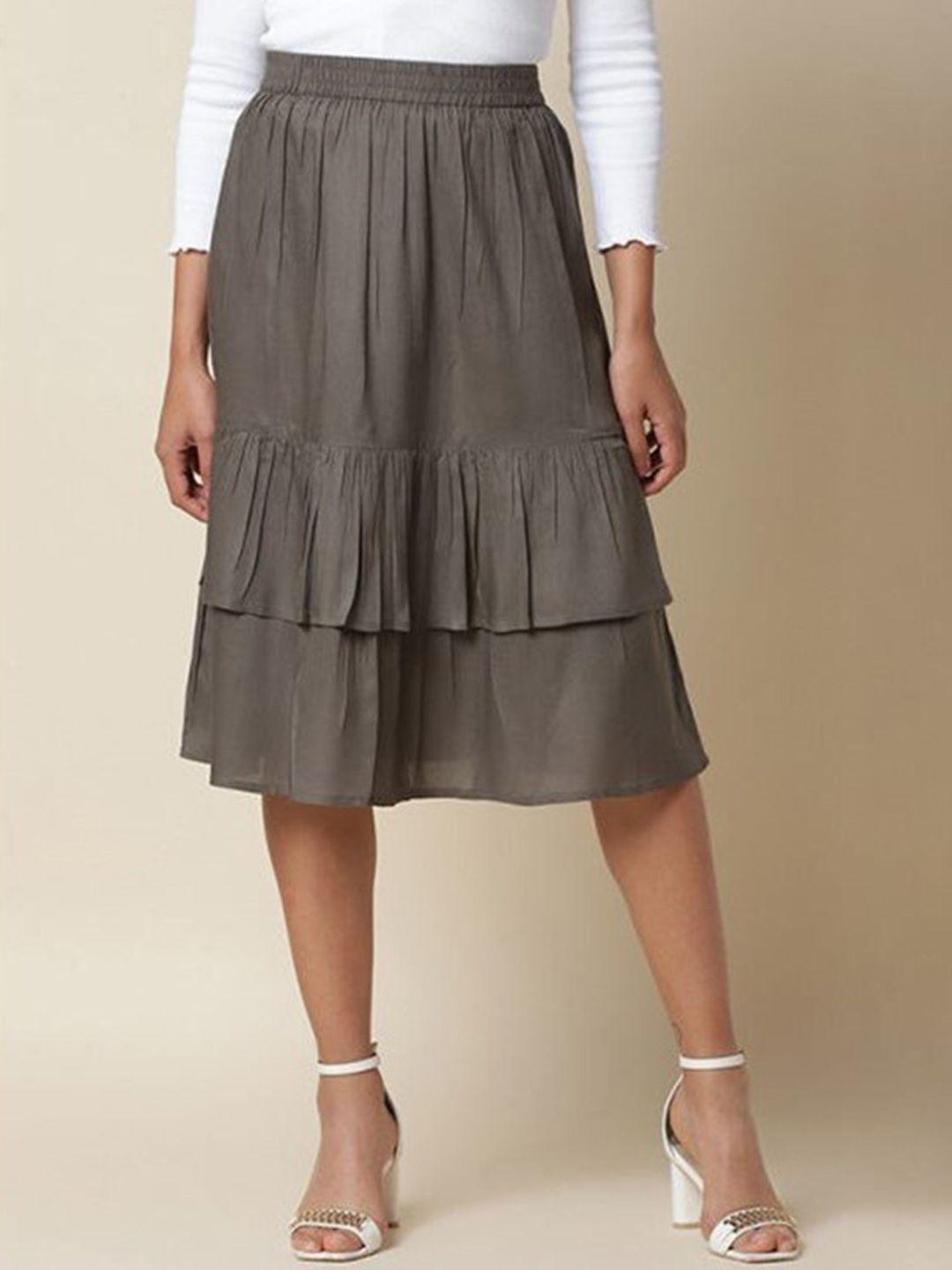 aila tiered midi skirt