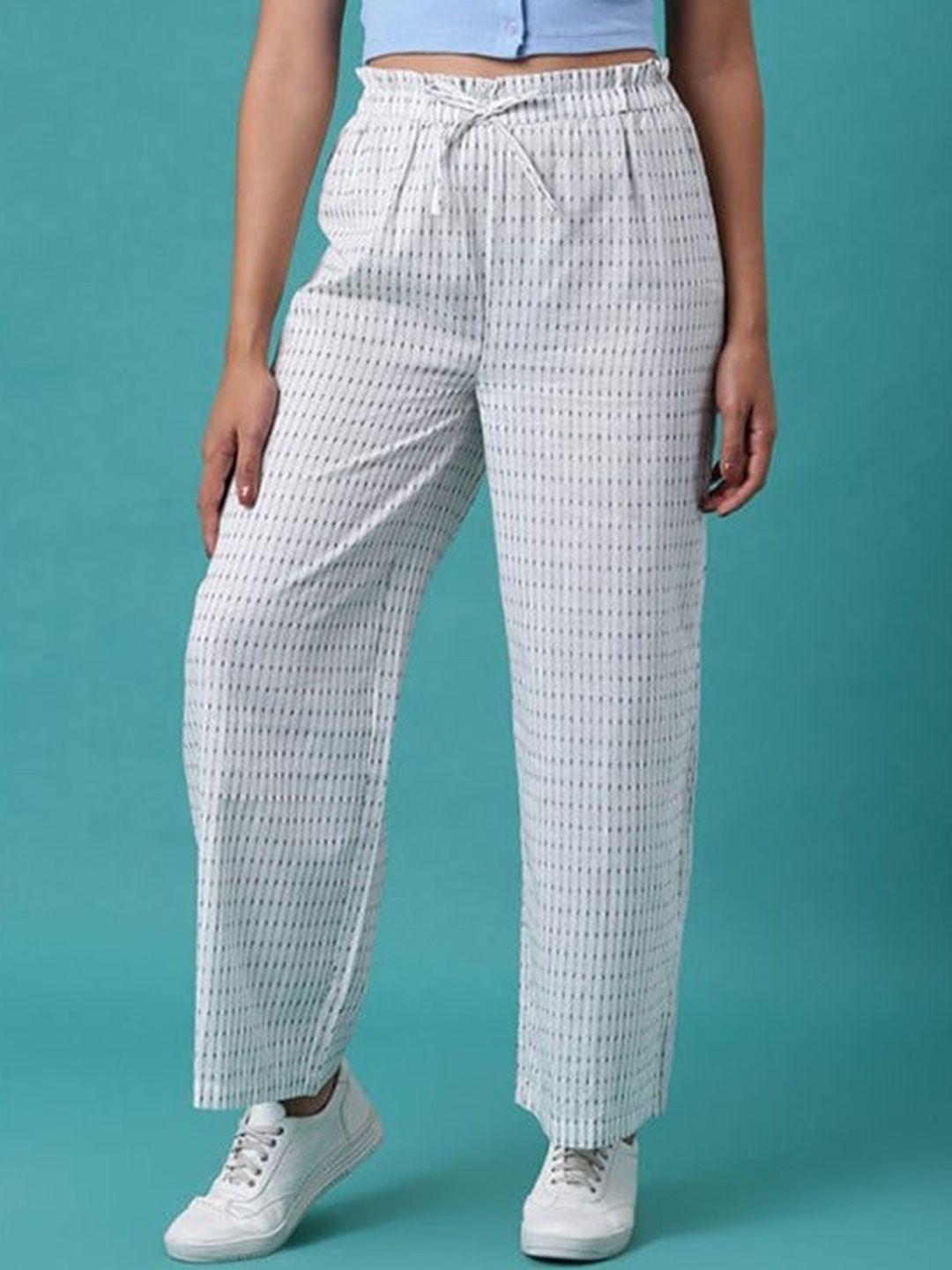 aila women mid-rise geometric printed trouser