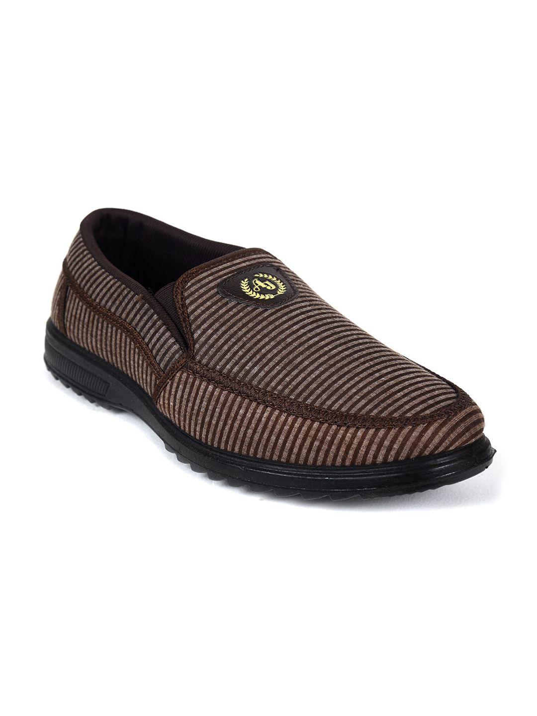 ajanta men striped lightweight slip-on sneakers