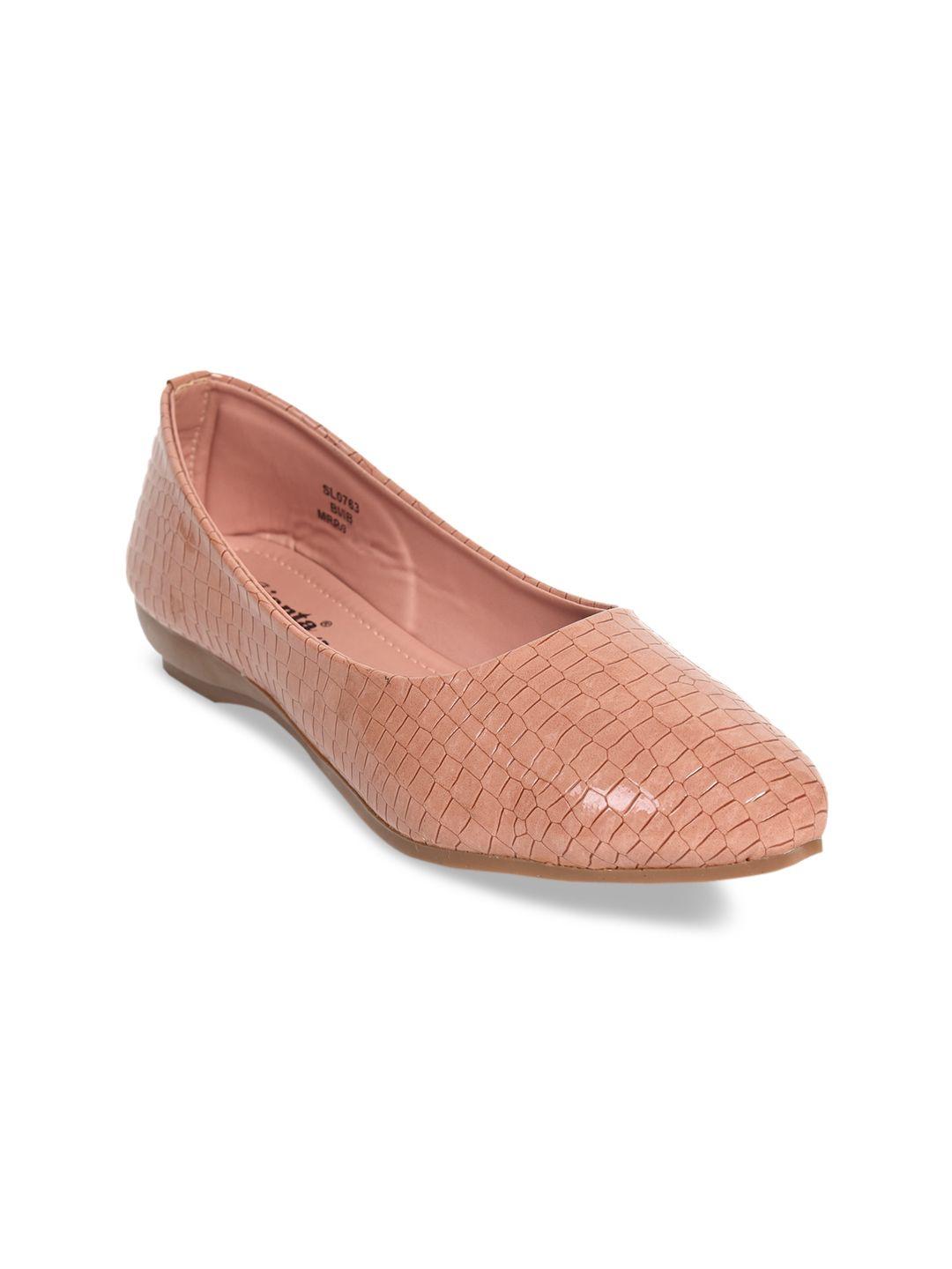 ajanta women rose textured ballerinas flats