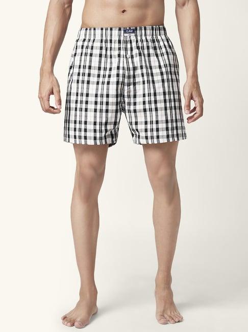 ajile-by-pantaloons-black-&-white-cotton-regular-fit-checks-boxers