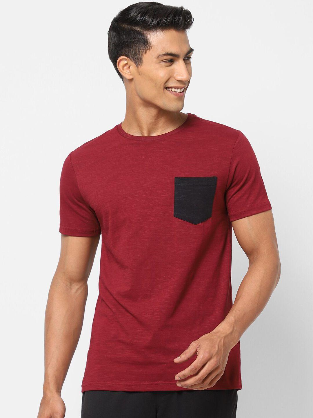 ajile by pantaloons men red solid cotton lounge t-shirts