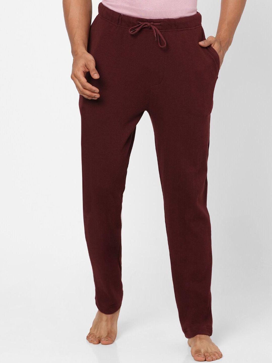 ajile by pantaloons men burgundy solid cotton lounge pants