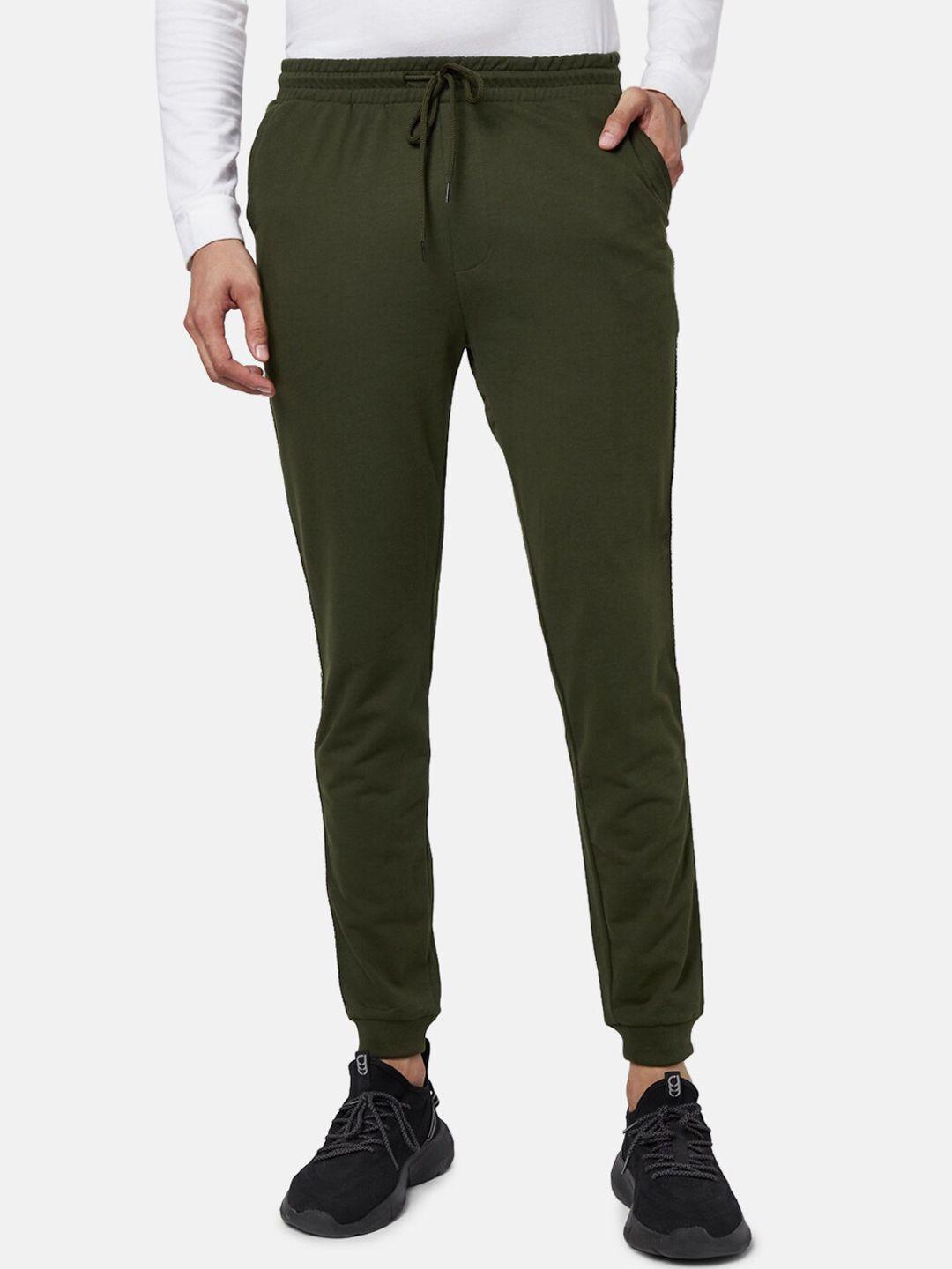 ajile by pantaloons men olive-coloured solid slim-fit joggers