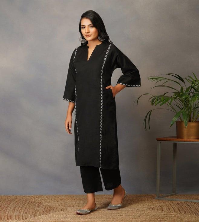 akiso bakhair black phiran style kurta with zari embroidery set with pants