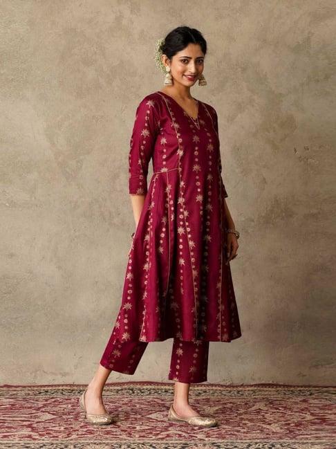 akiso plum parv block printed anarkali kurta with straight pants