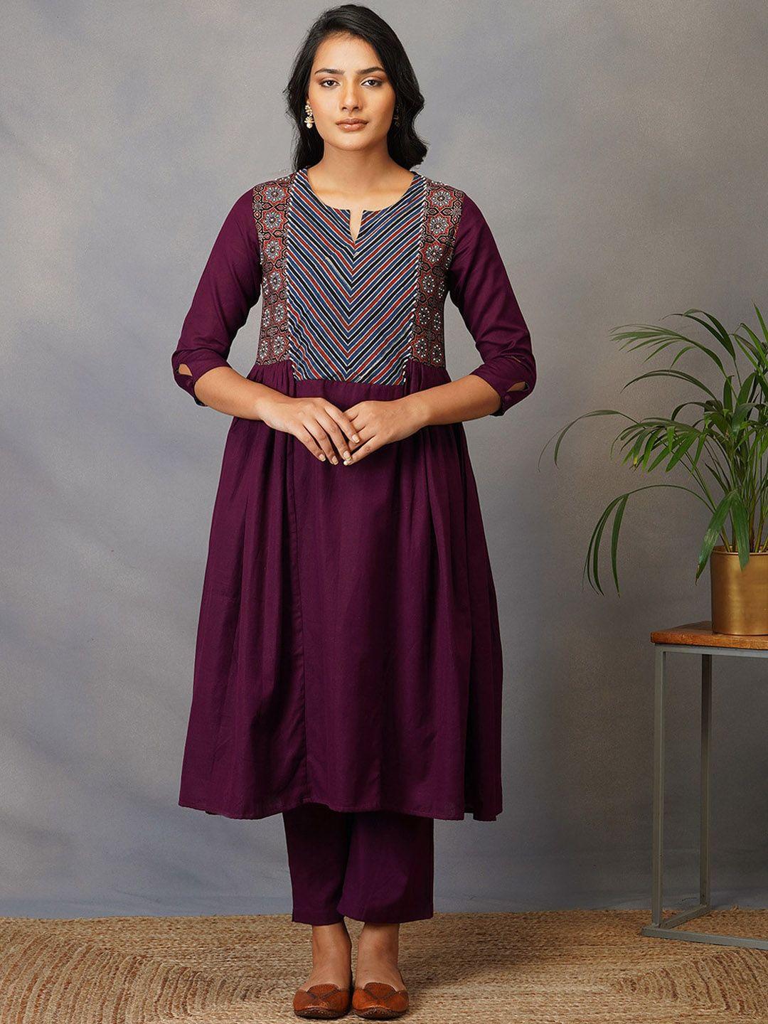 akiso women purple yoke design pleated pure cotton kurta with trousers