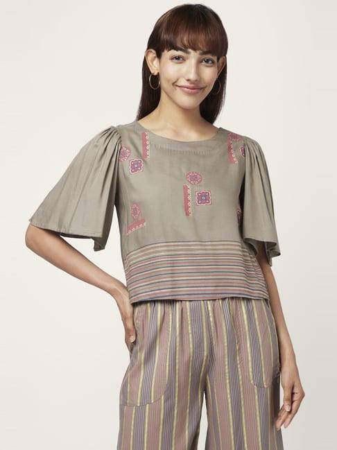 akkriti by pantaloons grey printed top