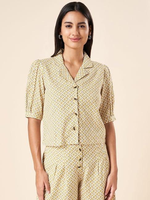 akkriti by pantaloons mustard cotton printed crop shirt