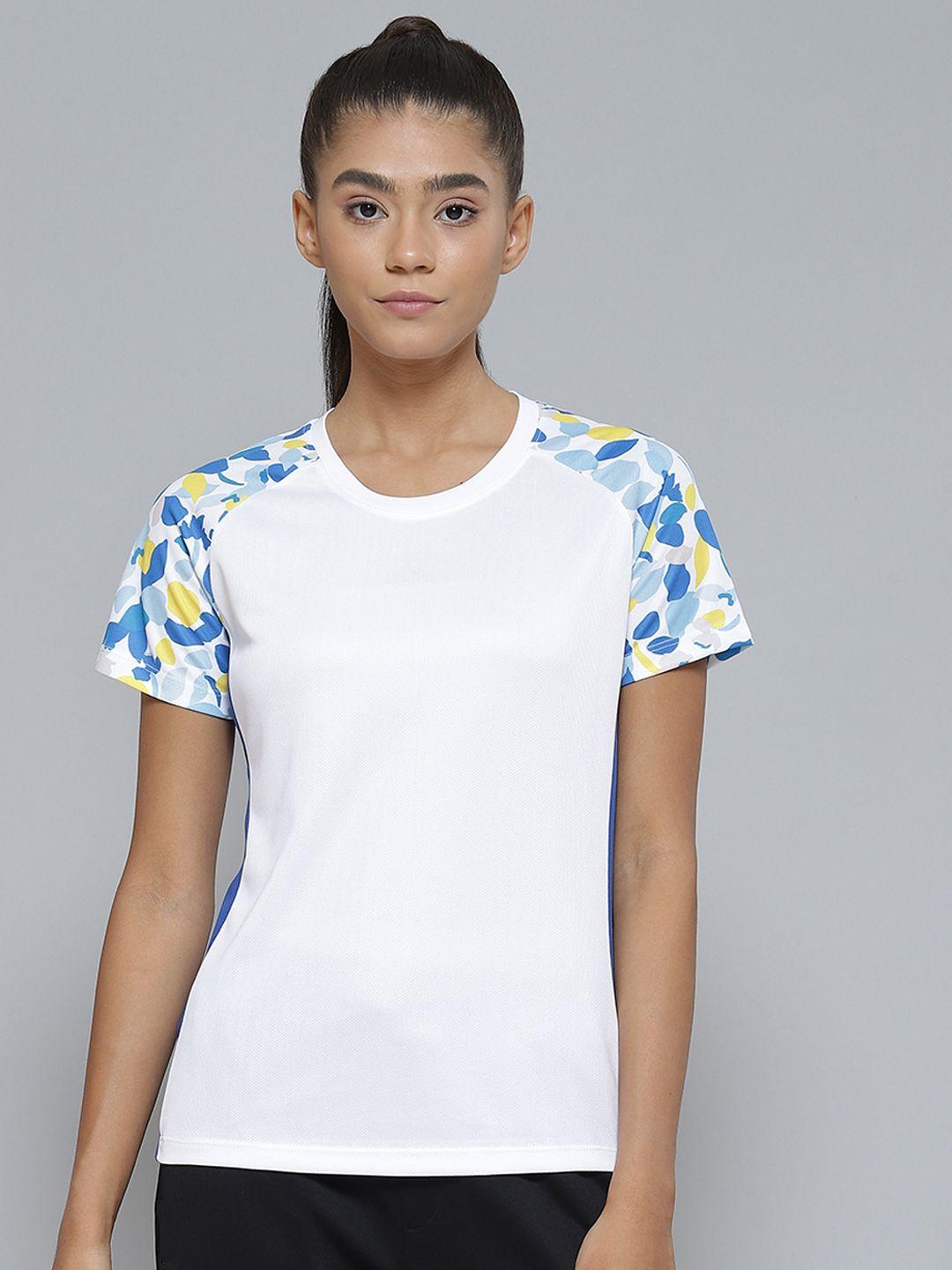 alcis women white & blue printed slim fit sports t-shirt