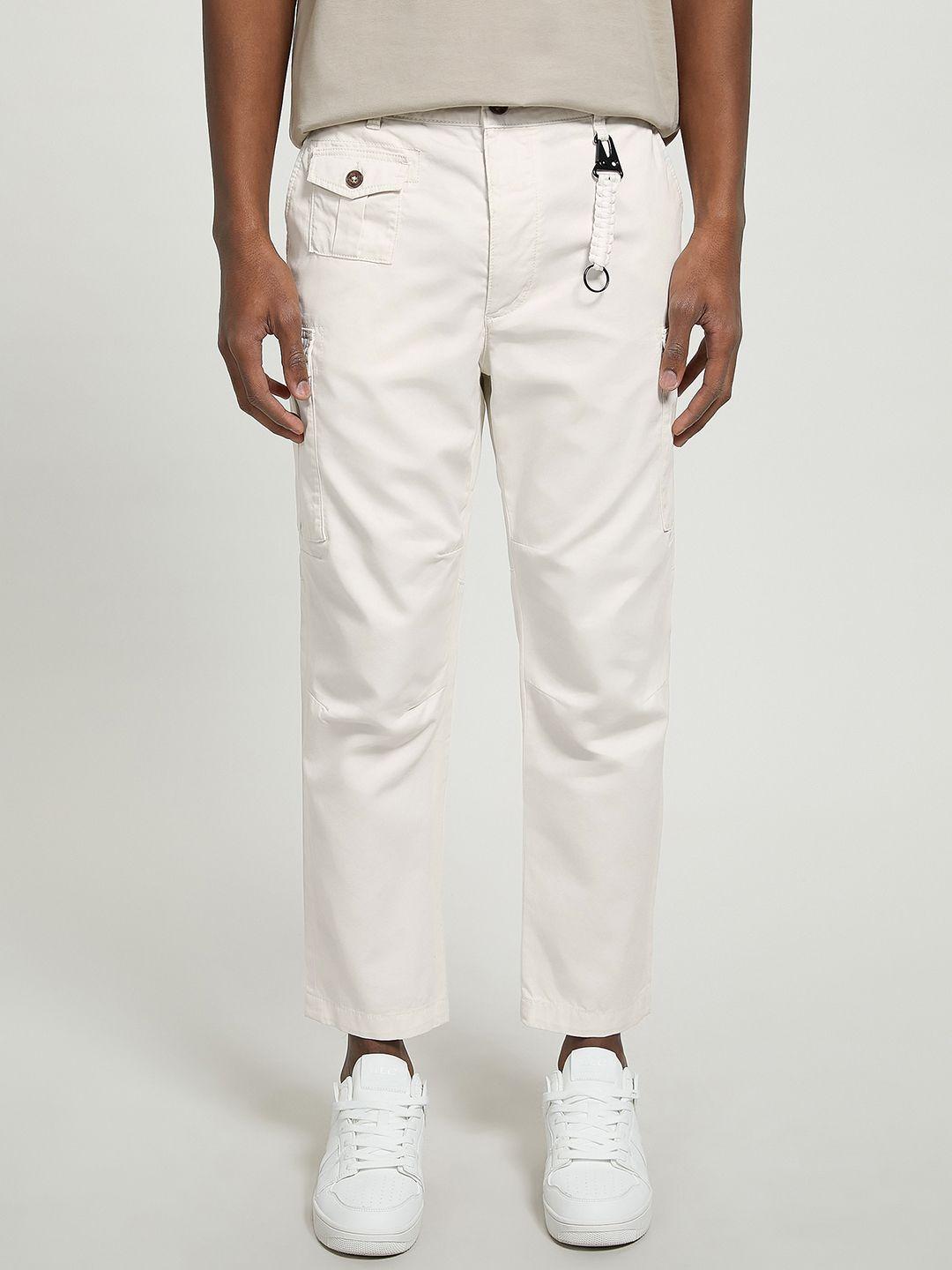 alcott men white slim fit pure cotton cropped trousers