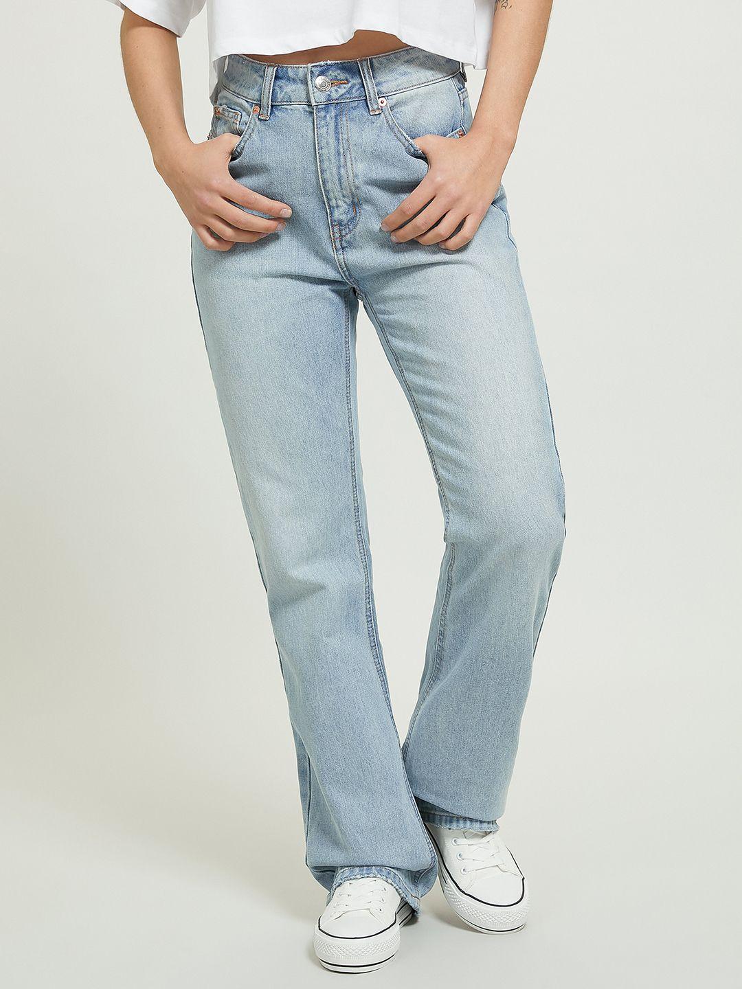 alcott women cotton bootcut high-rise light fade jeans