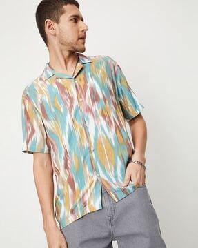 all-over print cuban-collar shirt