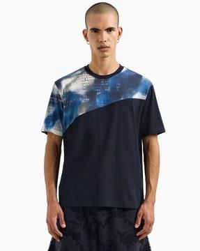 all-over print relaxed fit crew-neck t-shirt