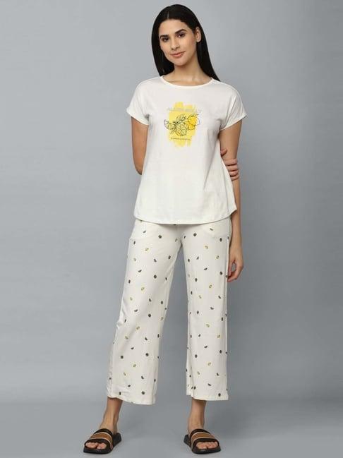 allen solly off-white & beige cotton printed t-shirt pyjama set