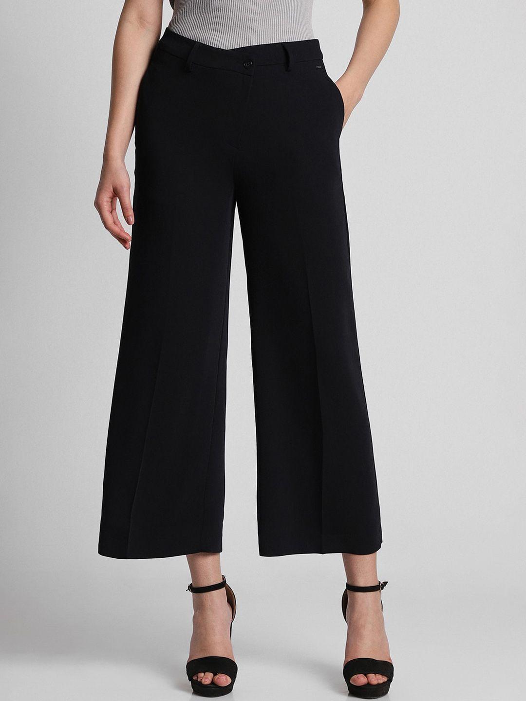 allen solly woman mid rise cropped culottes trousers