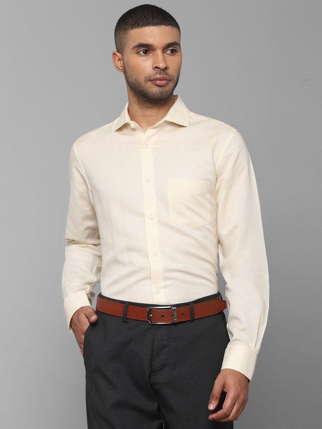 allen solly men cream-coloured slim fit cotton formal shirt