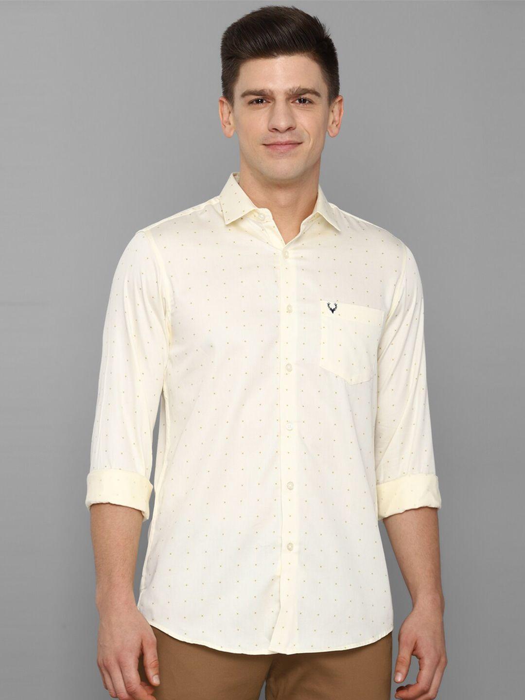 allen solly men cream-coloured slim fit printed cotton casual shirt