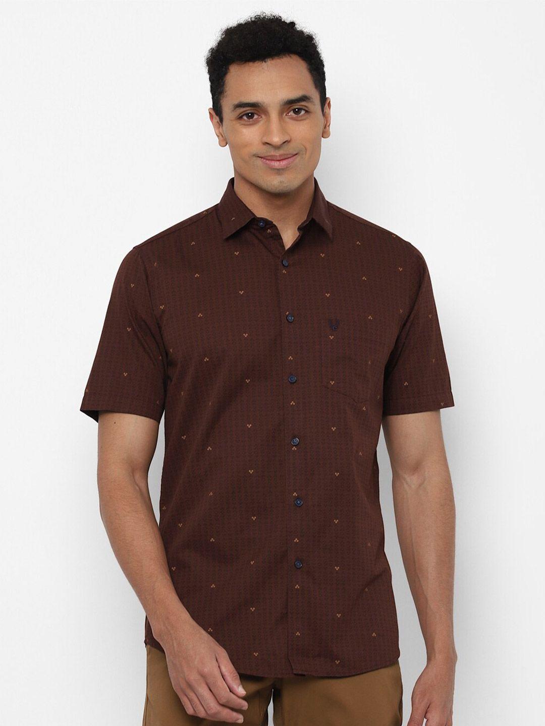 allen solly slim fit opaque geometric printed casual pure cotton shirt
