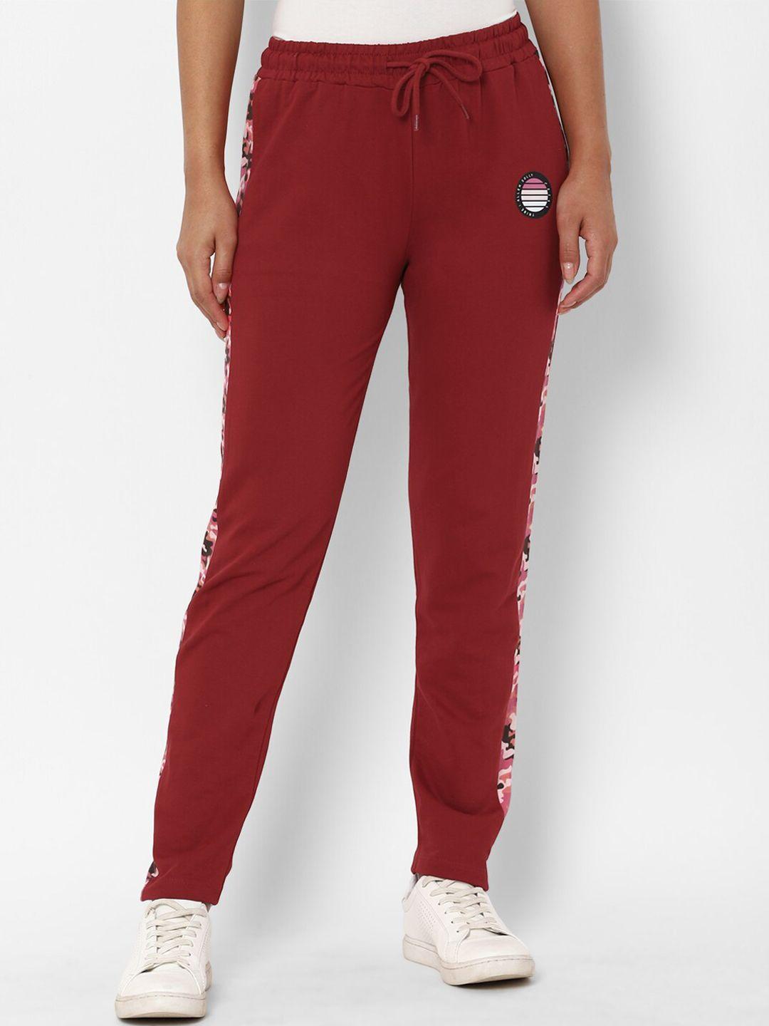 allen solly woman women maroon solid pure cotton track pants