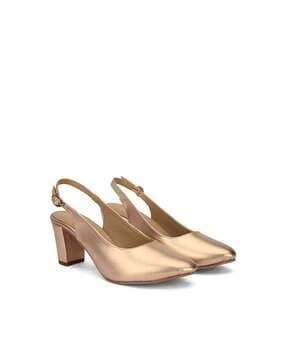 almond-toe chunky heels