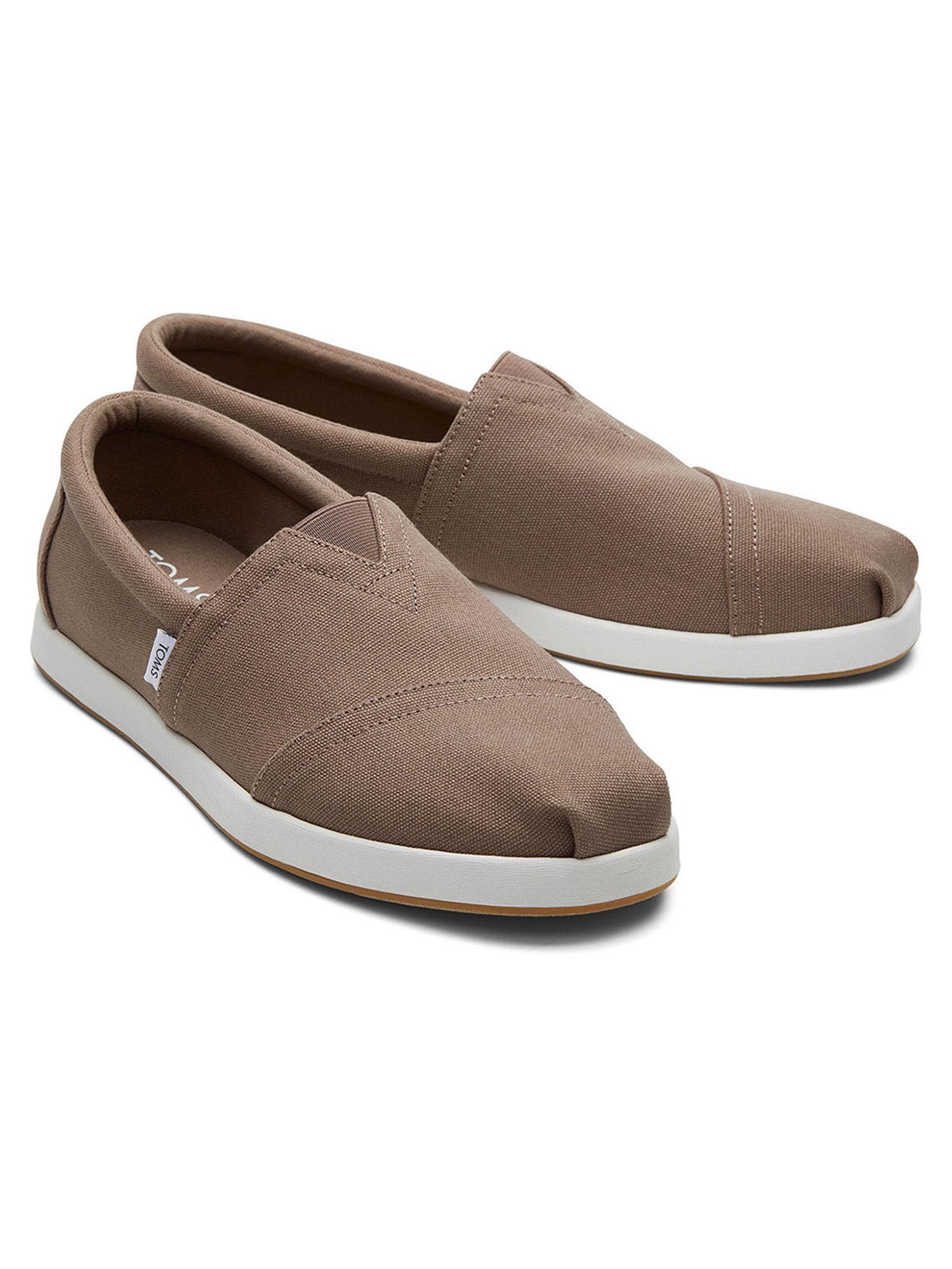 alp fwd wide width brown casual shoes