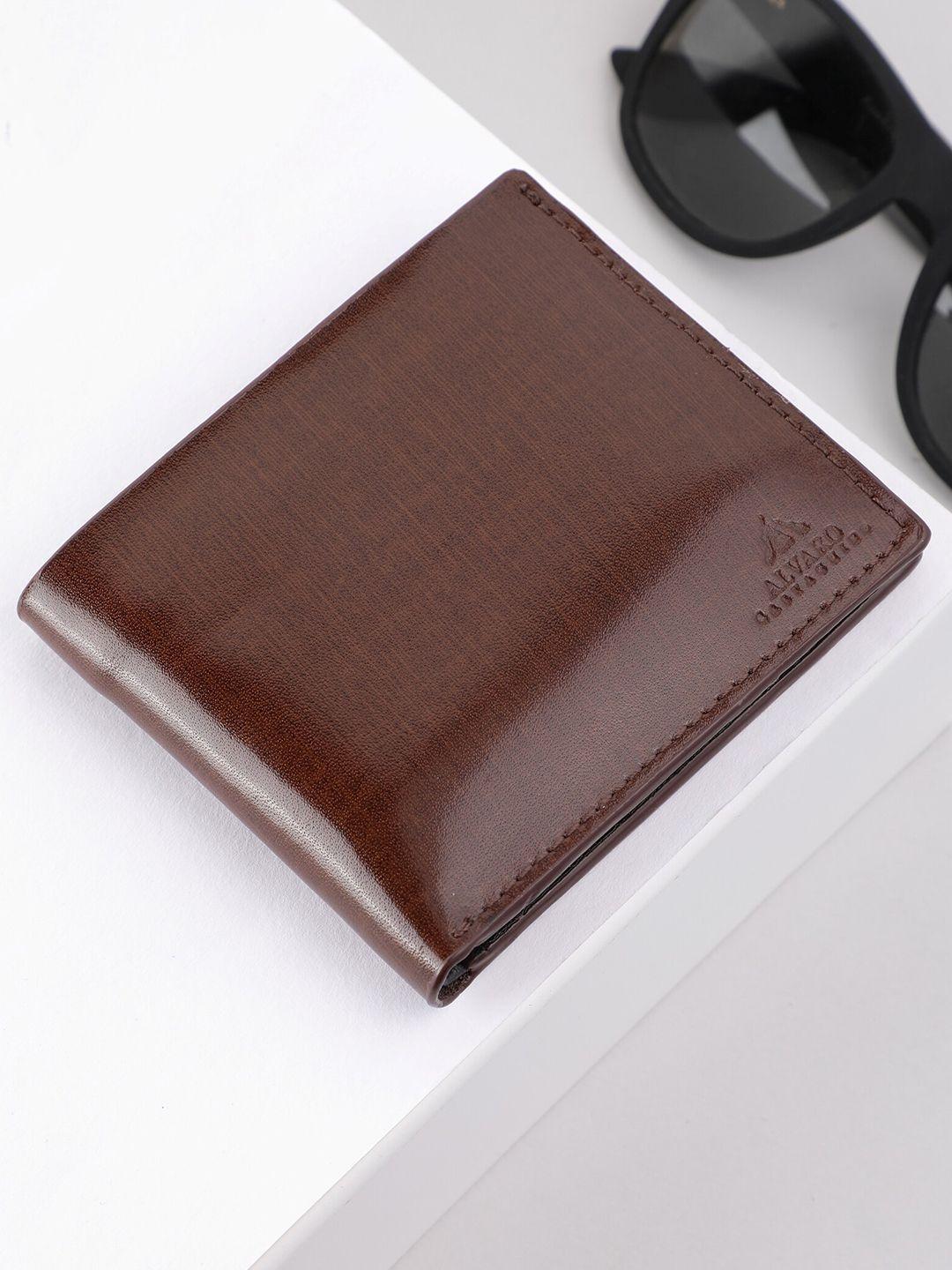 alvaro castagnino men brown leather two fold wallet