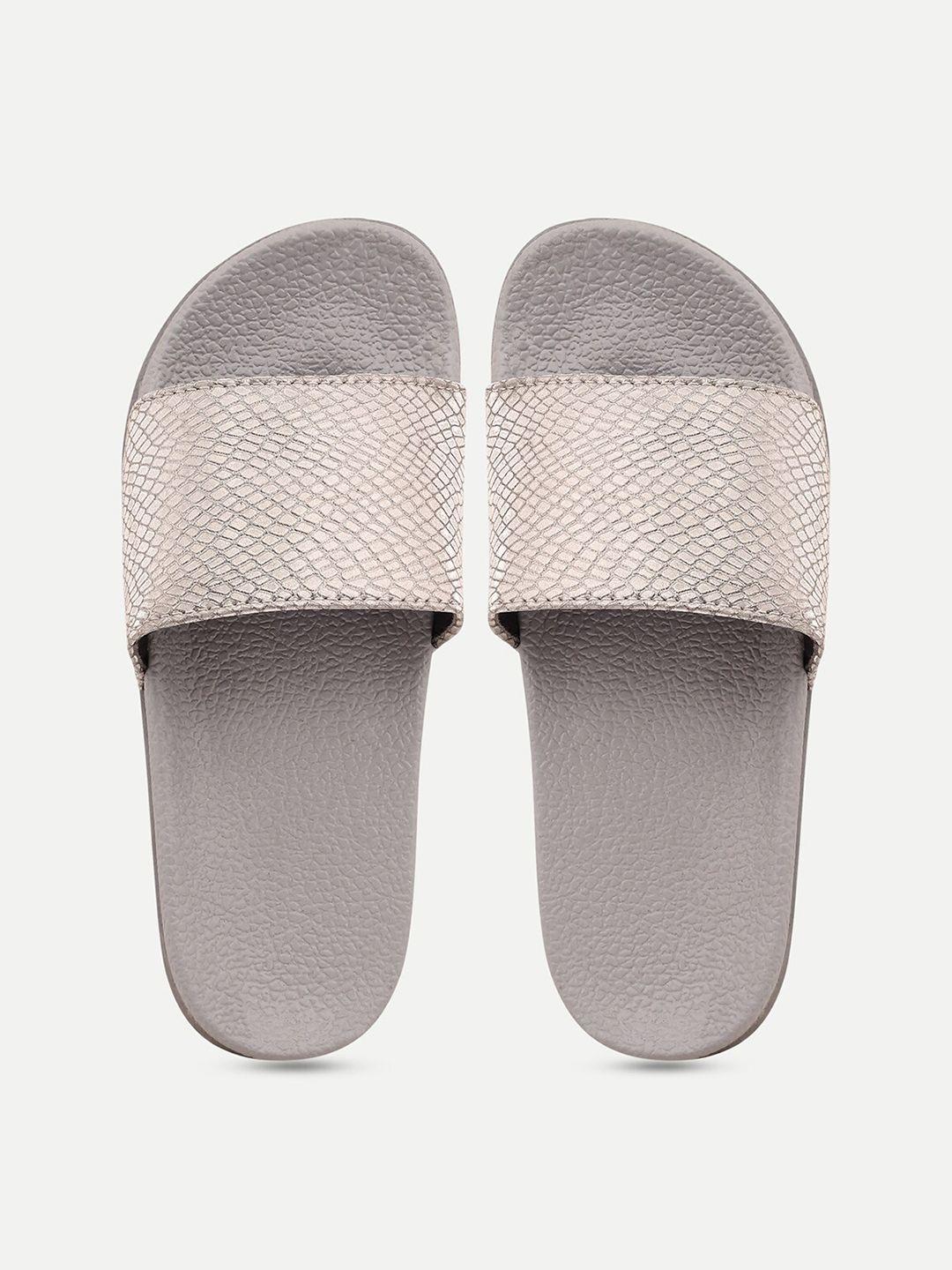 amaclass women silver-toned embellished sliders