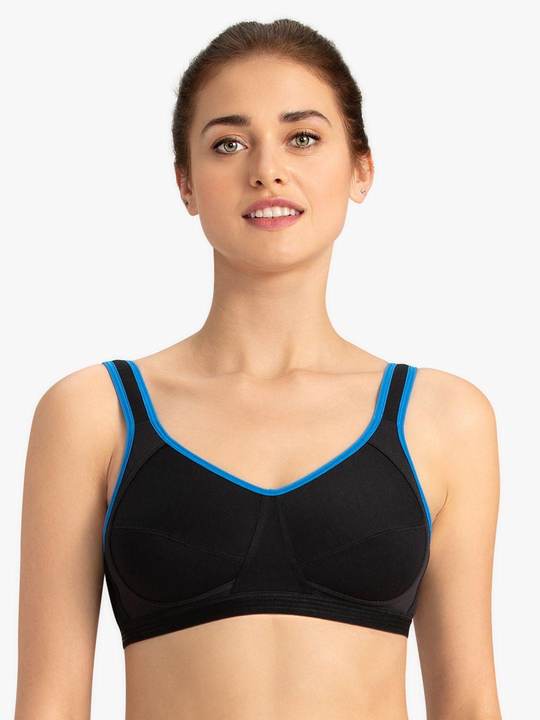 amante black solid non-wired lightly padded sports bra abr18103