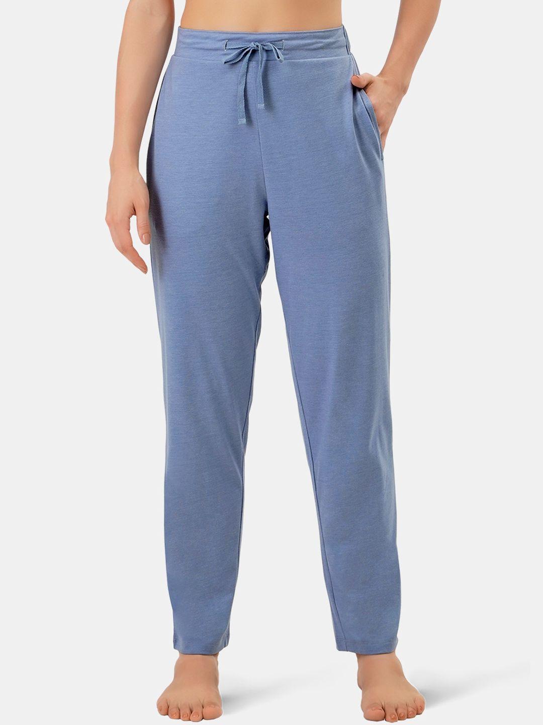 amante women blue solid lounge pants