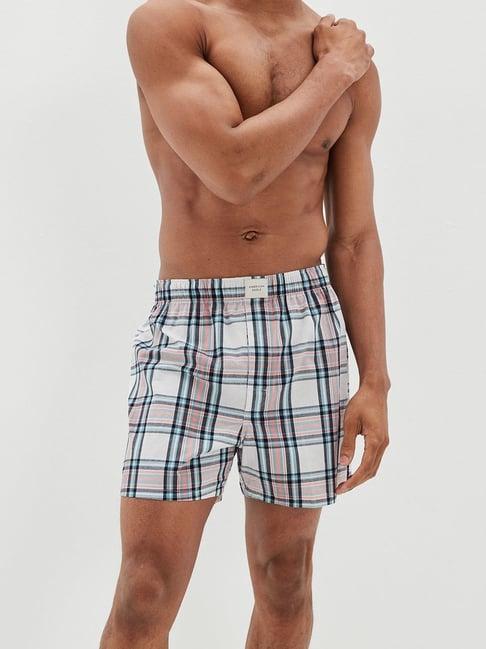 american-eagle-outfitters-white-cotton-regular-fit-checks-boxers
