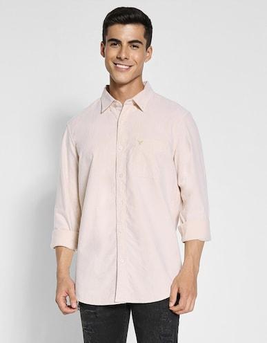 american eagle men beige slim fit solid oxford button-up shirt