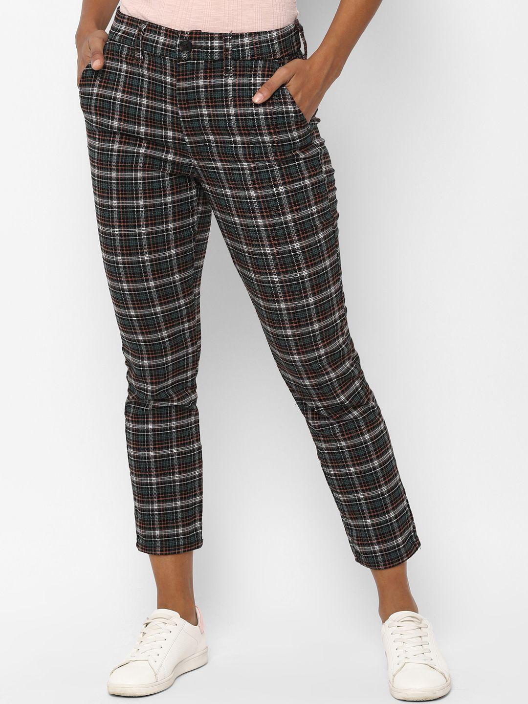 american eagle outfitters women green & black regular fit checked regular trousers