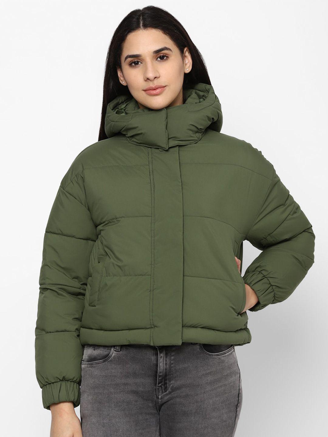 american eagle outfitters women solid hooded crop puffer jacket