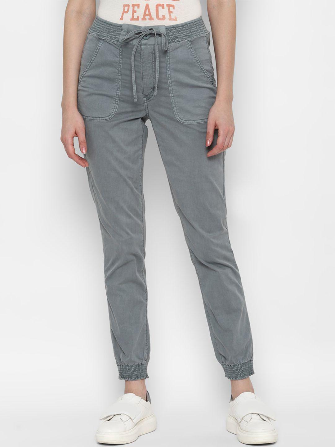 american eagle women grey solid slim fit joggers