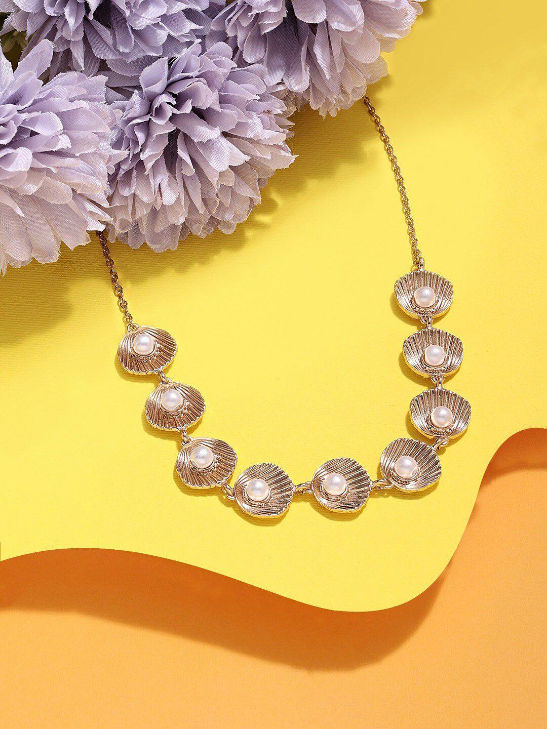 ami gold-plated pearl shell necklace