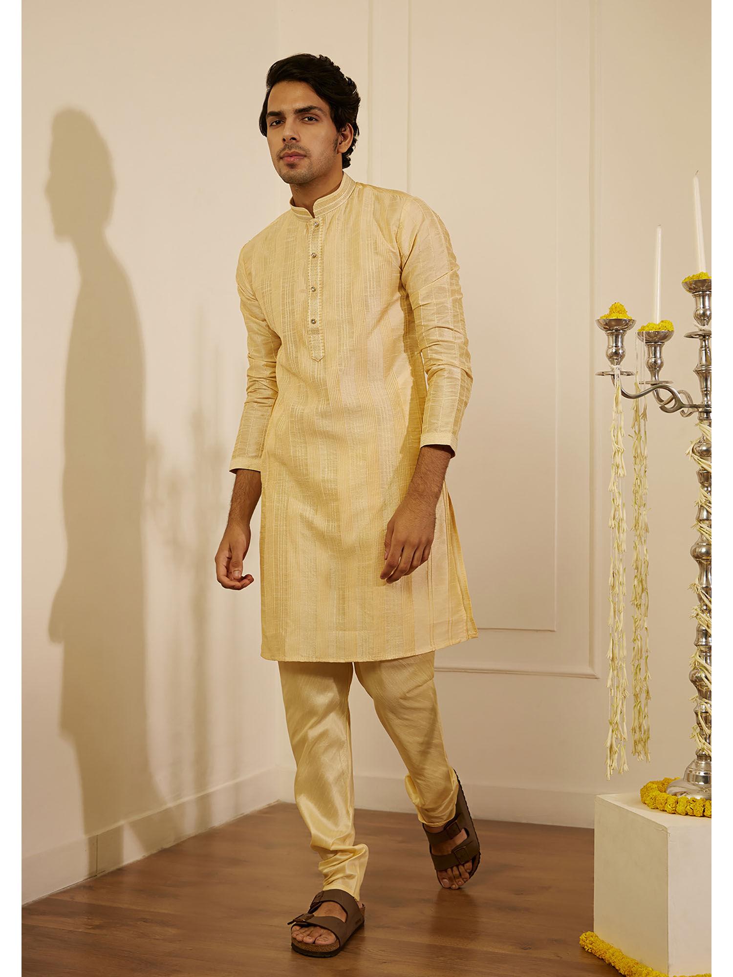 amir silk straight men kurta with pyjama (set of 2)